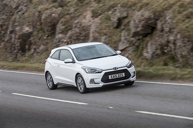 Hyundai I20 Coupe photo 25