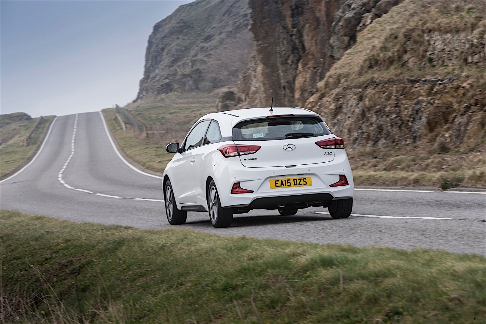 Hyundai I20 Coupe photo 27