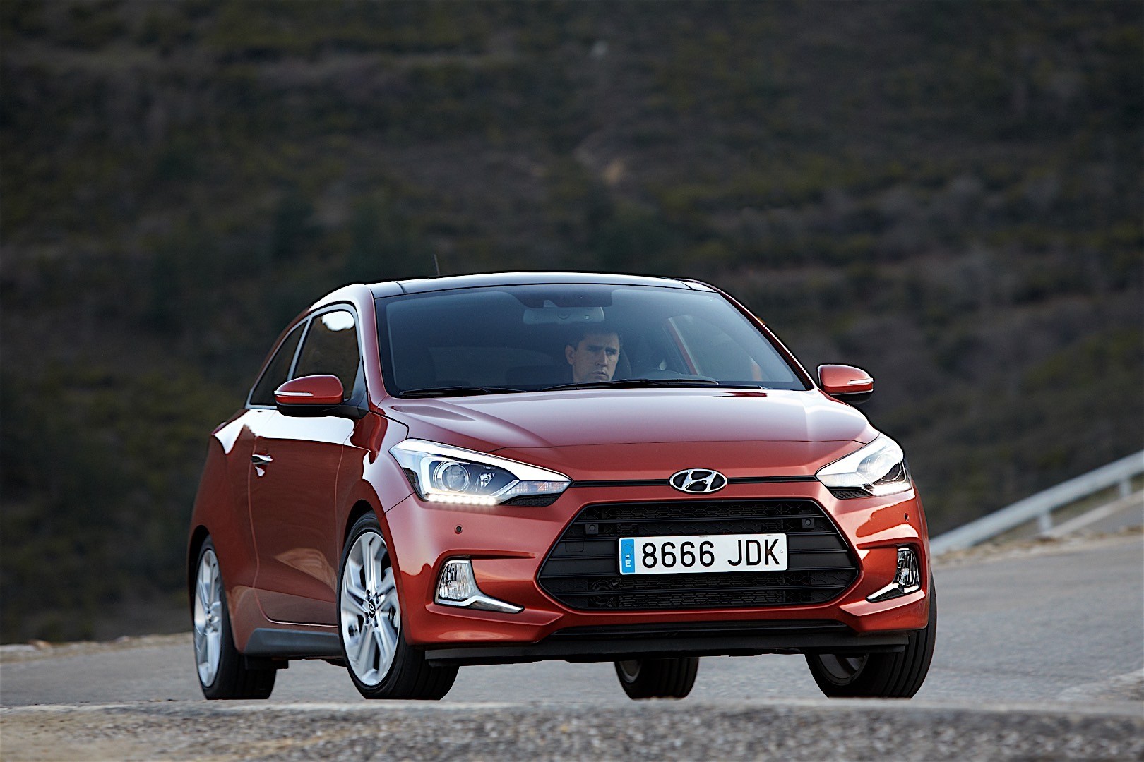Hyundai I20 Coupe photo 32