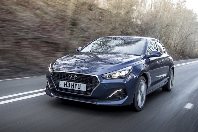 Hyundai I30 Fastback photo 7