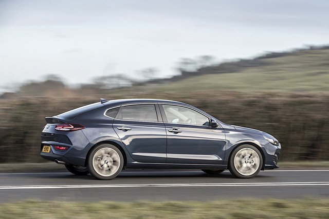 Hyundai I30 Fastback photo 12