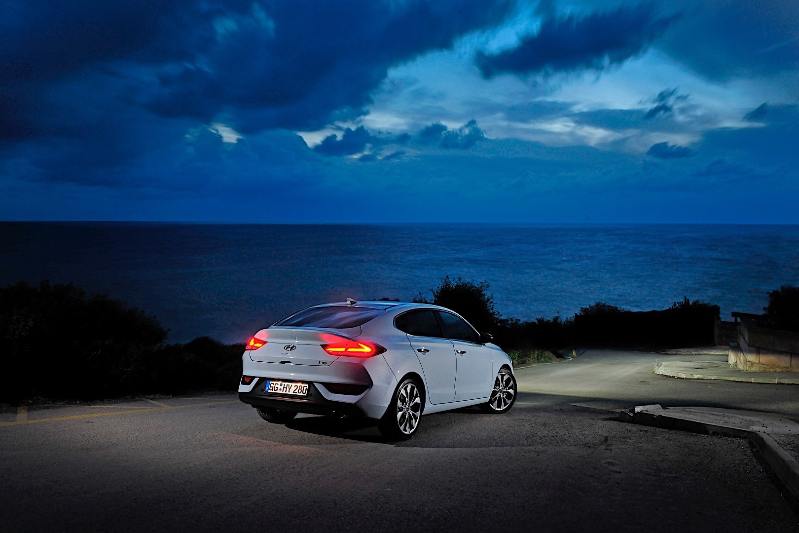 Hyundai I30 Fastback photo 20