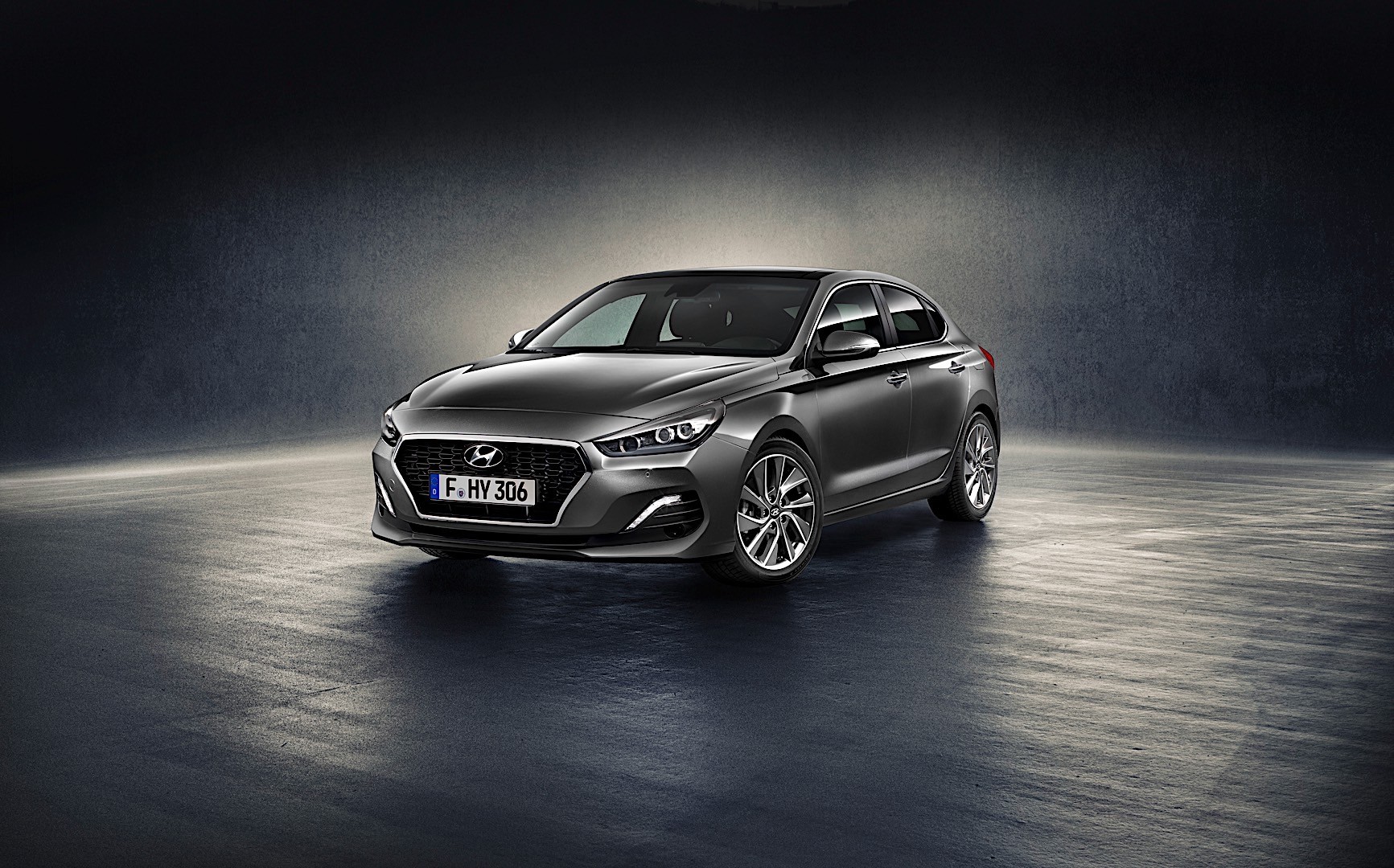 Hyundai I30 Fastback photo 2