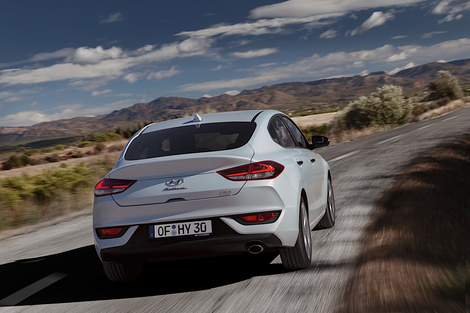 Hyundai I30 Fastback photo 24