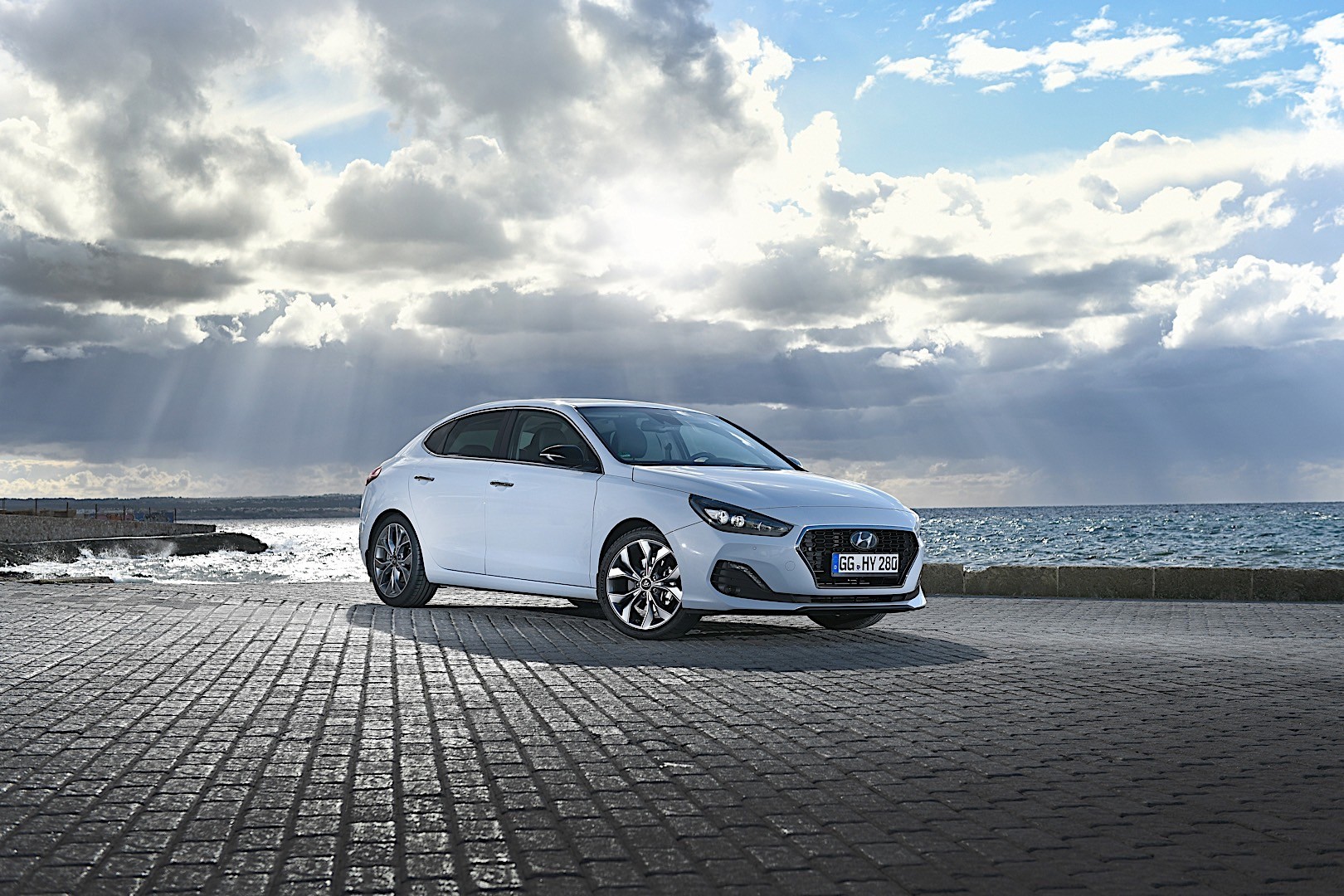Hyundai I30 Fastback photo 31