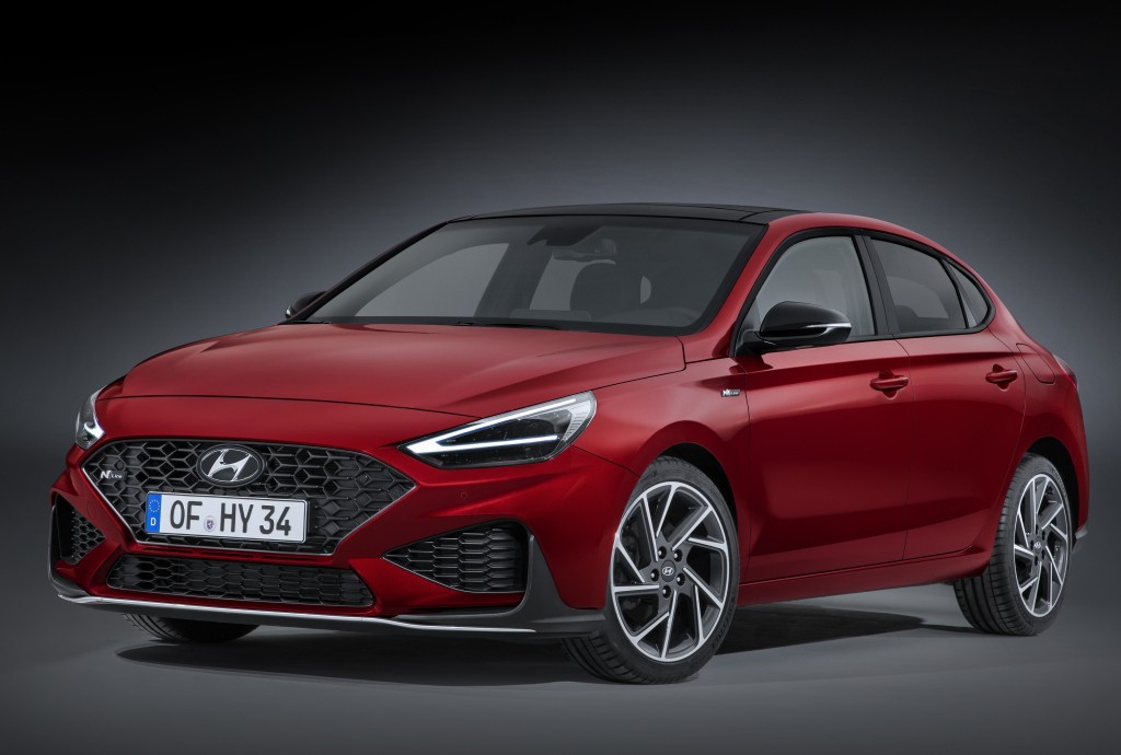 Hyundai I30 Fastback photo 4