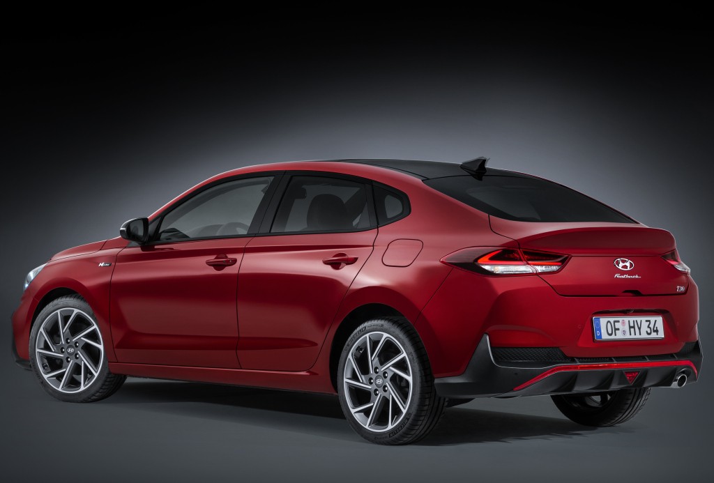 Hyundai I30 Fastback photo 5