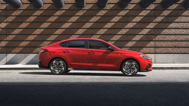 Hyundai I30 Fastback photo 9