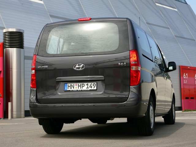 Hyundai I800 / H-1 photo 35
