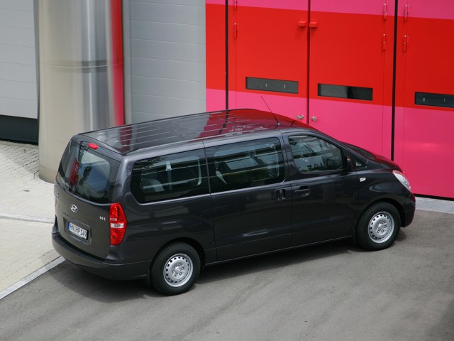 Hyundai I800 / H-1 photo 37