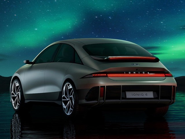 Hyundai Ioniq 6 photo 7