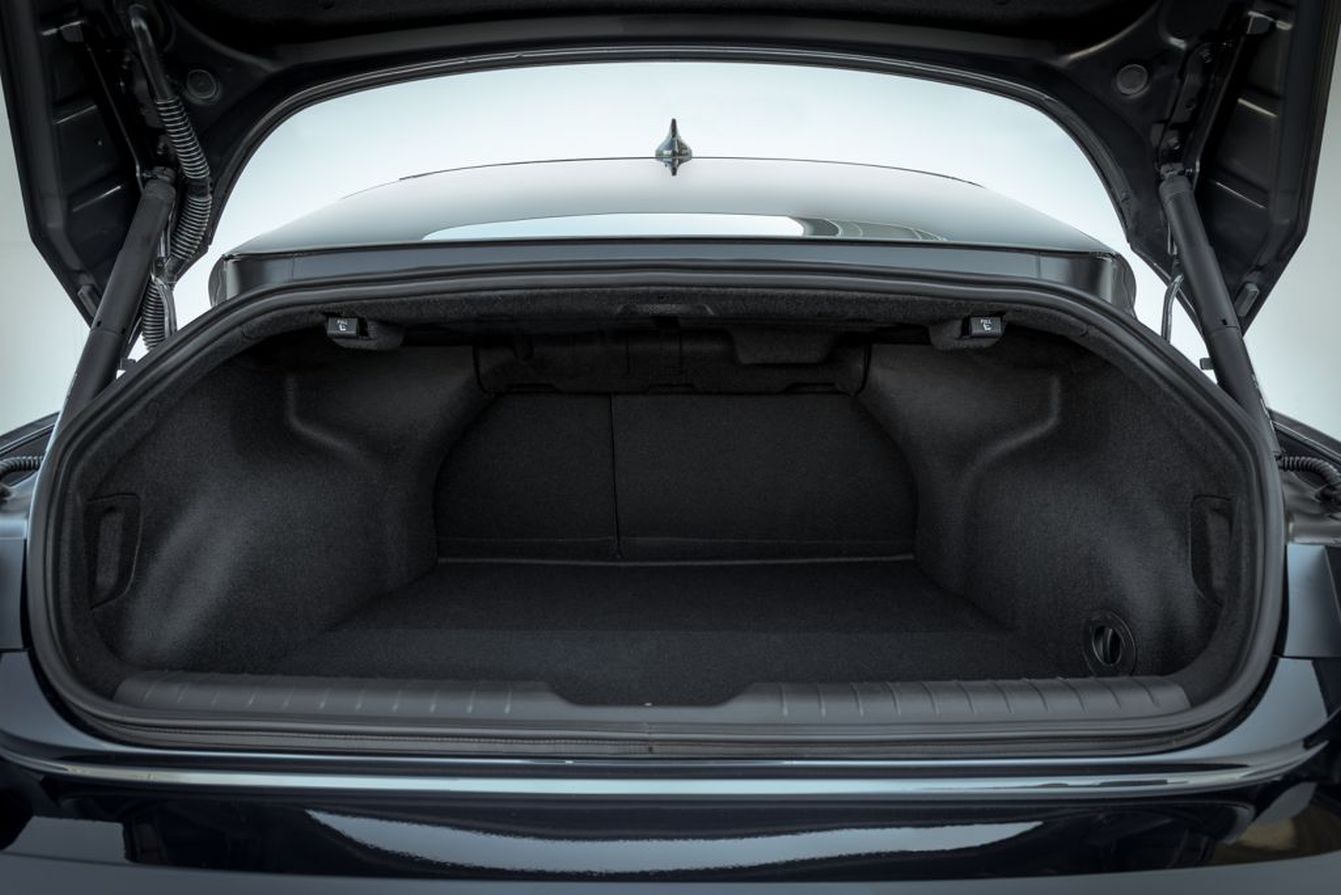 Hyundai Ioniq 6 photo 42