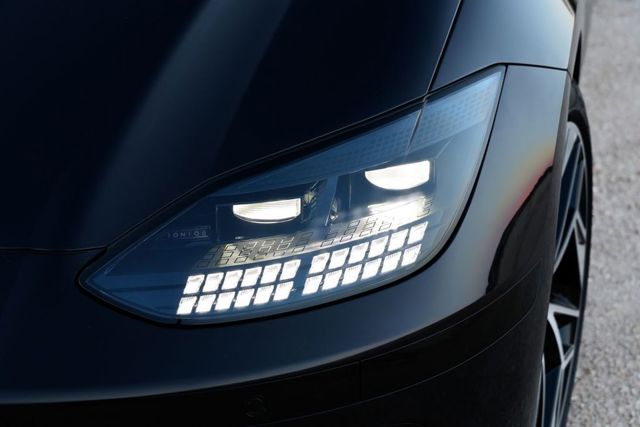 Hyundai Ioniq 6 photo 29