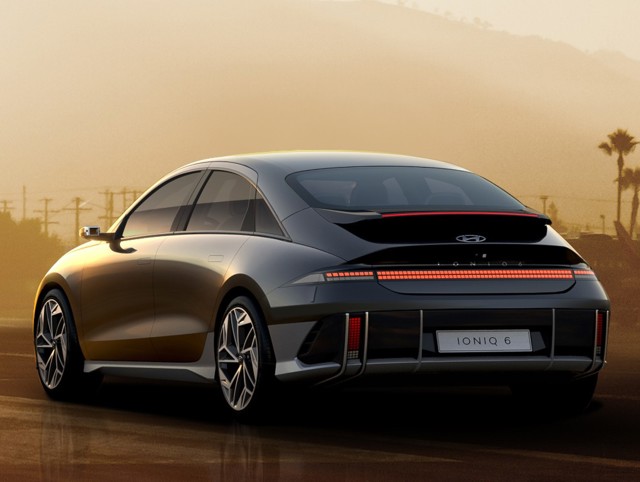 Hyundai Ioniq 6 photo 1