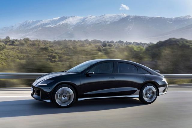 Hyundai Ioniq 6 photo 32