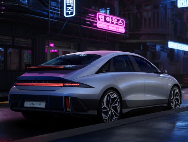 Hyundai Ioniq 6 photo 4