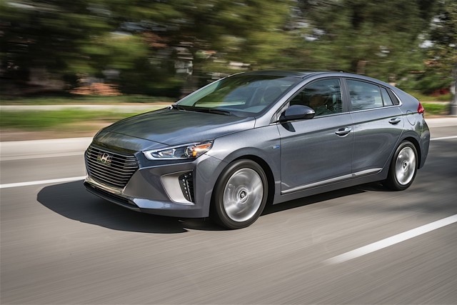 Hyundai Ioniq foto 2