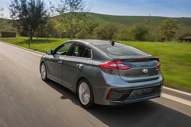 Hyundai Ioniq foto 3