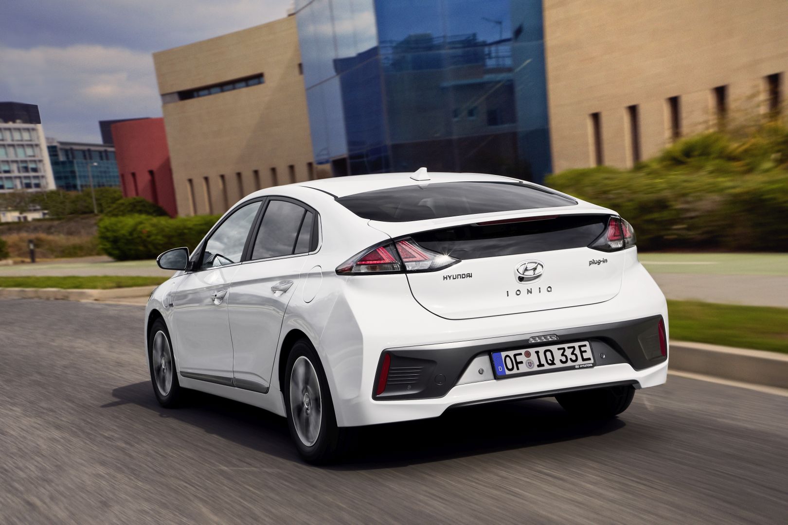 Hyundai Ioniq photo 53