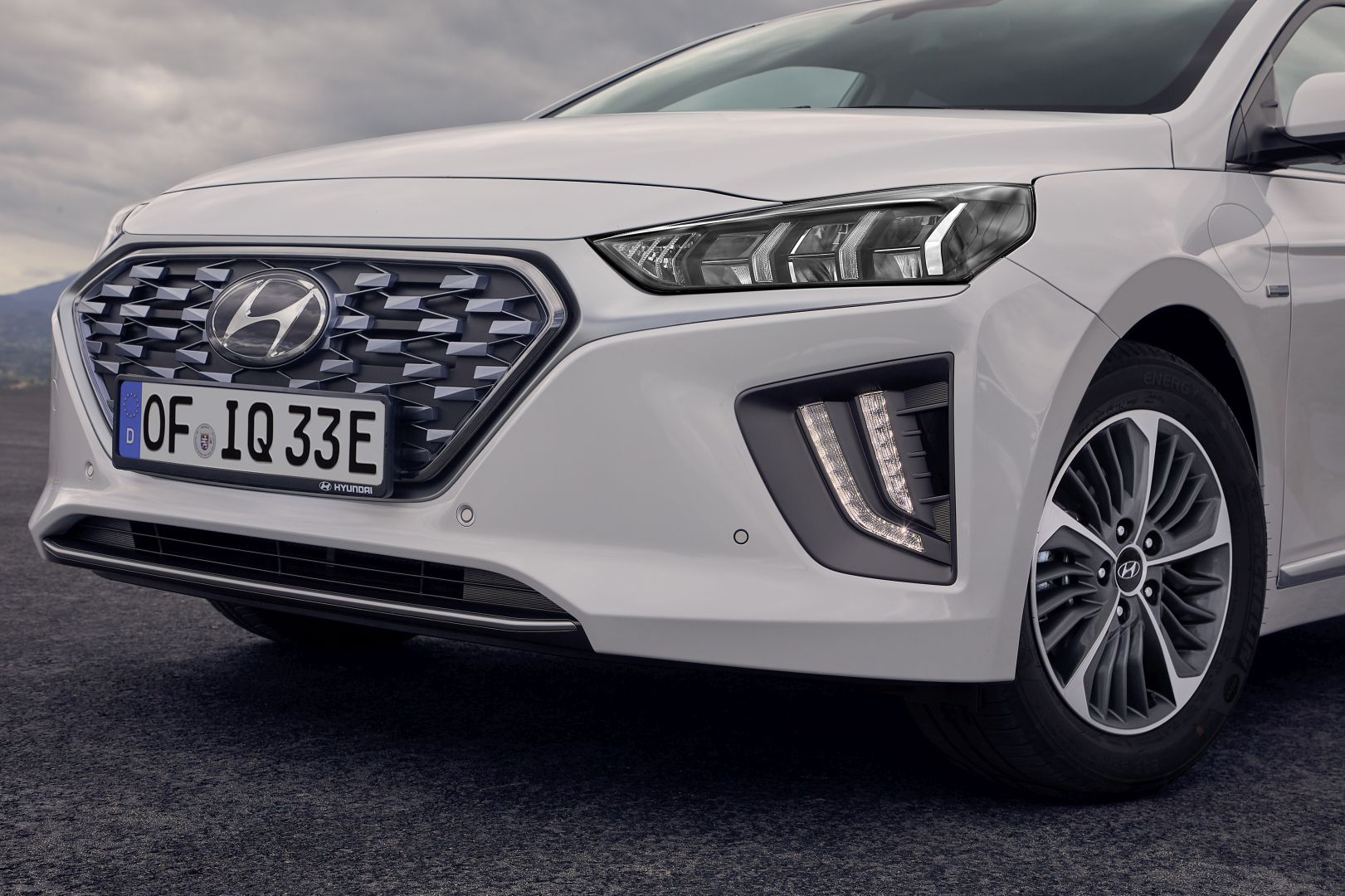 Hyundai Ioniq photo 55