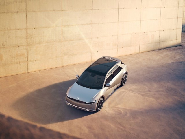 Hyundai Ioniq Foto 17