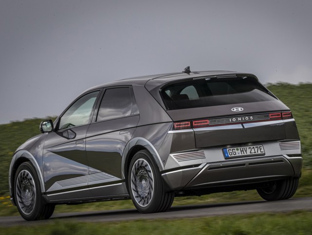 Hyundai Ioniq Foto 24