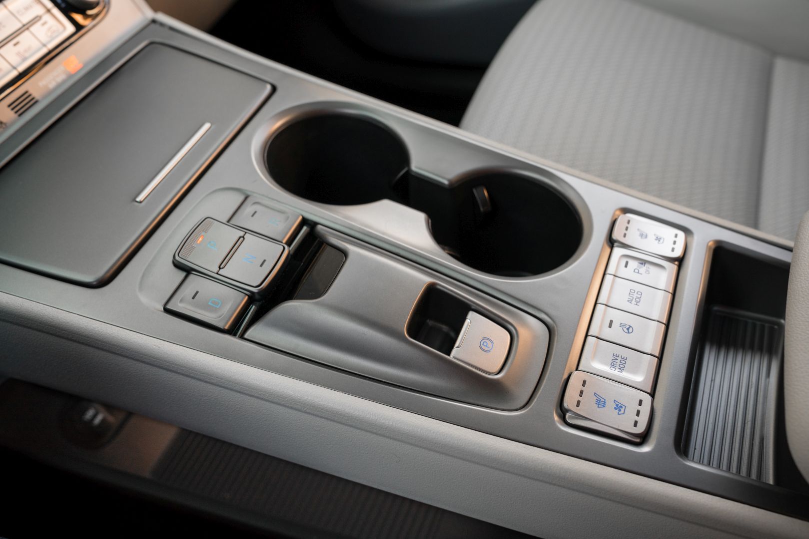 Hyundai Kona Electric photo 48