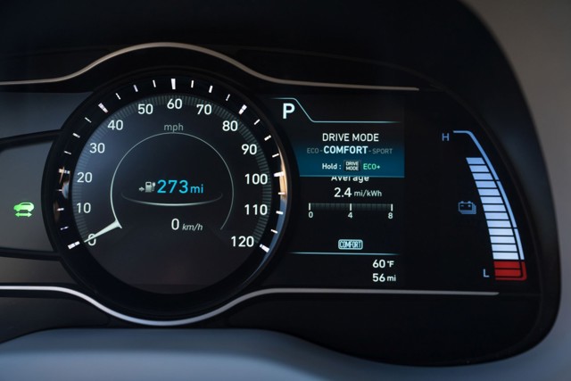 Hyundai Kona Electric photo 50
