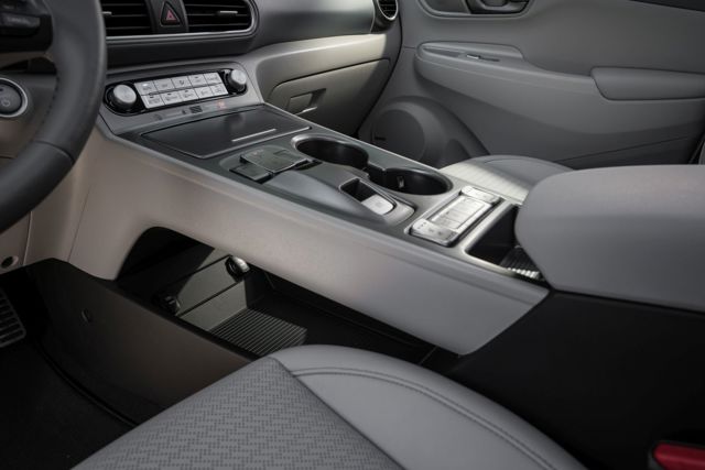 Hyundai Kona Electric photo 53