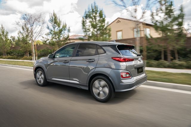Hyundai Kona Electric photo 10