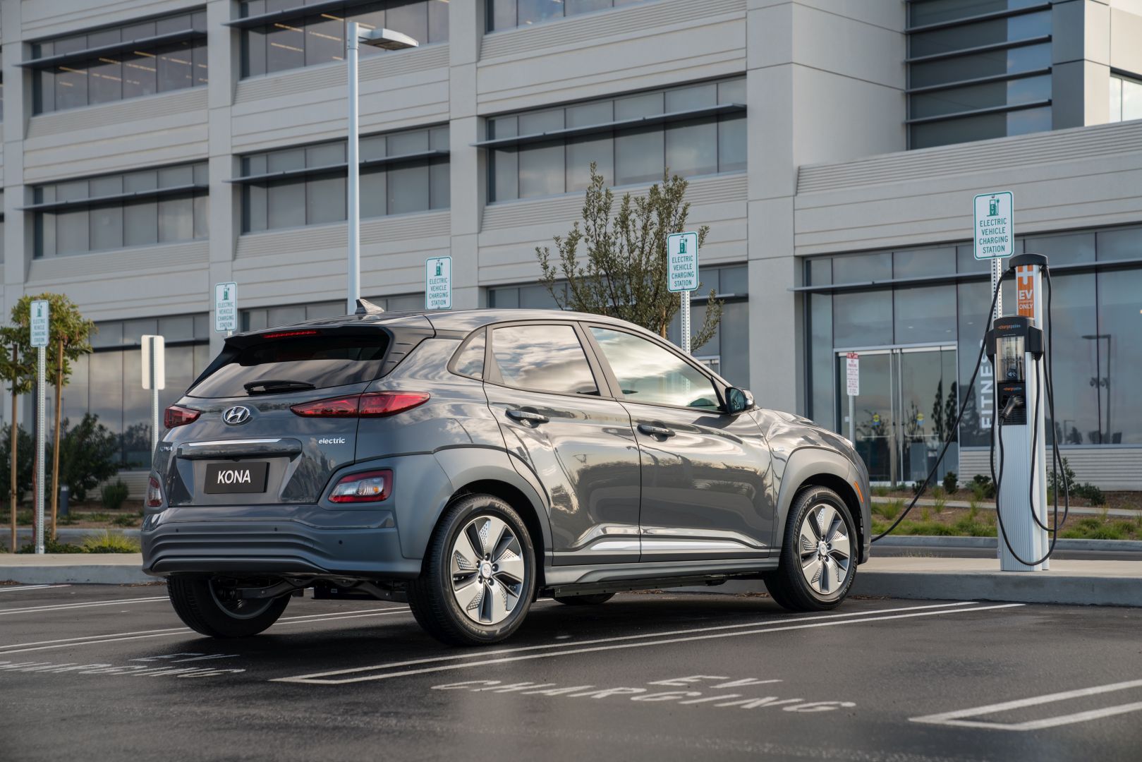 Hyundai Kona Electric photo 23