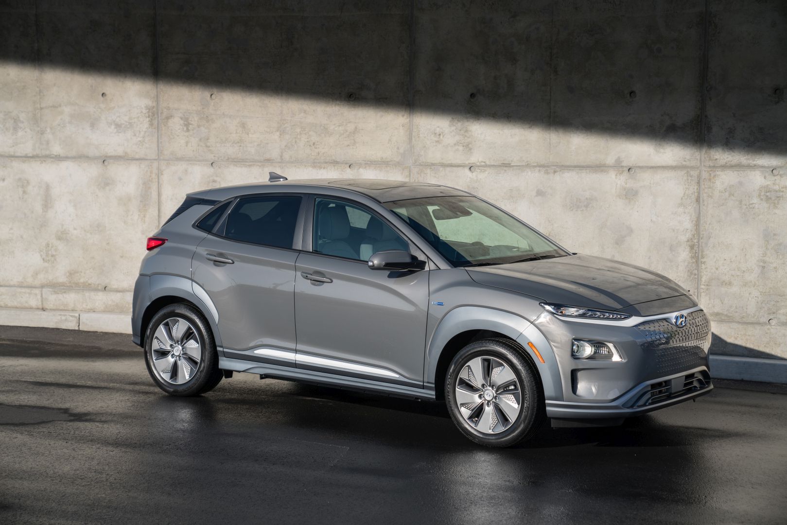 Hyundai Kona Electric photo 26