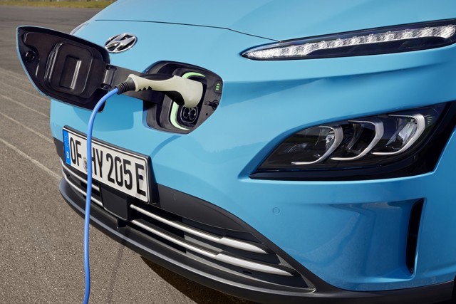 Hyundai Kona Electric photo 9