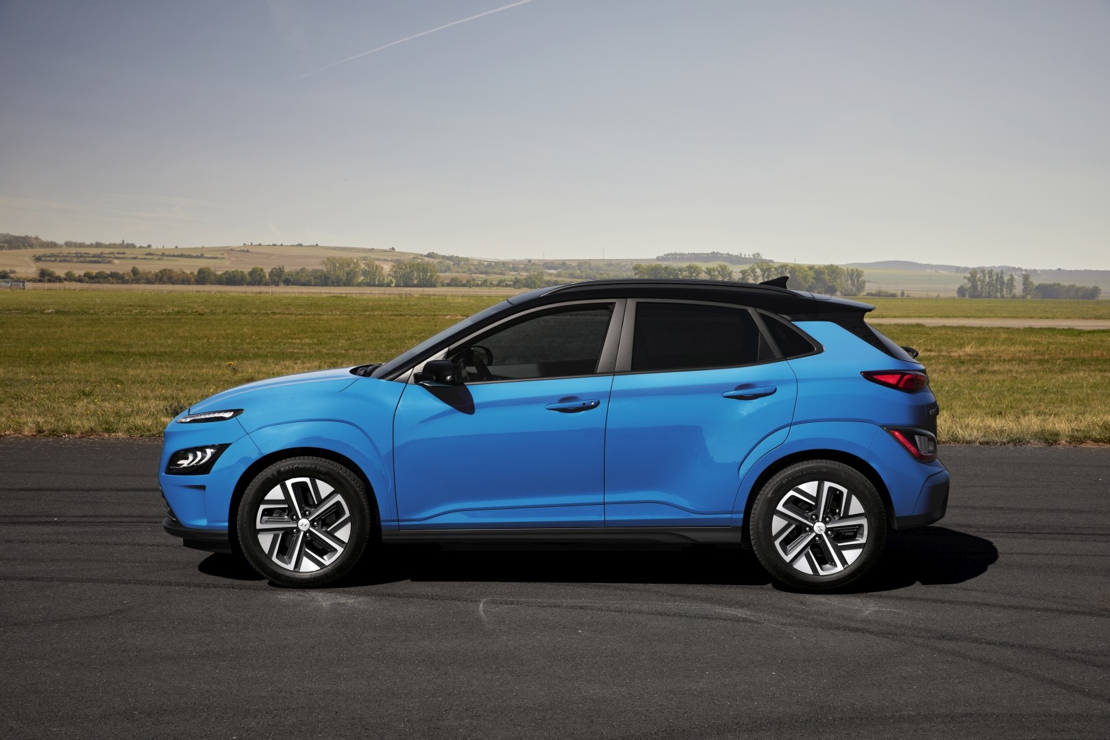 Hyundai Kona Electric photo 12