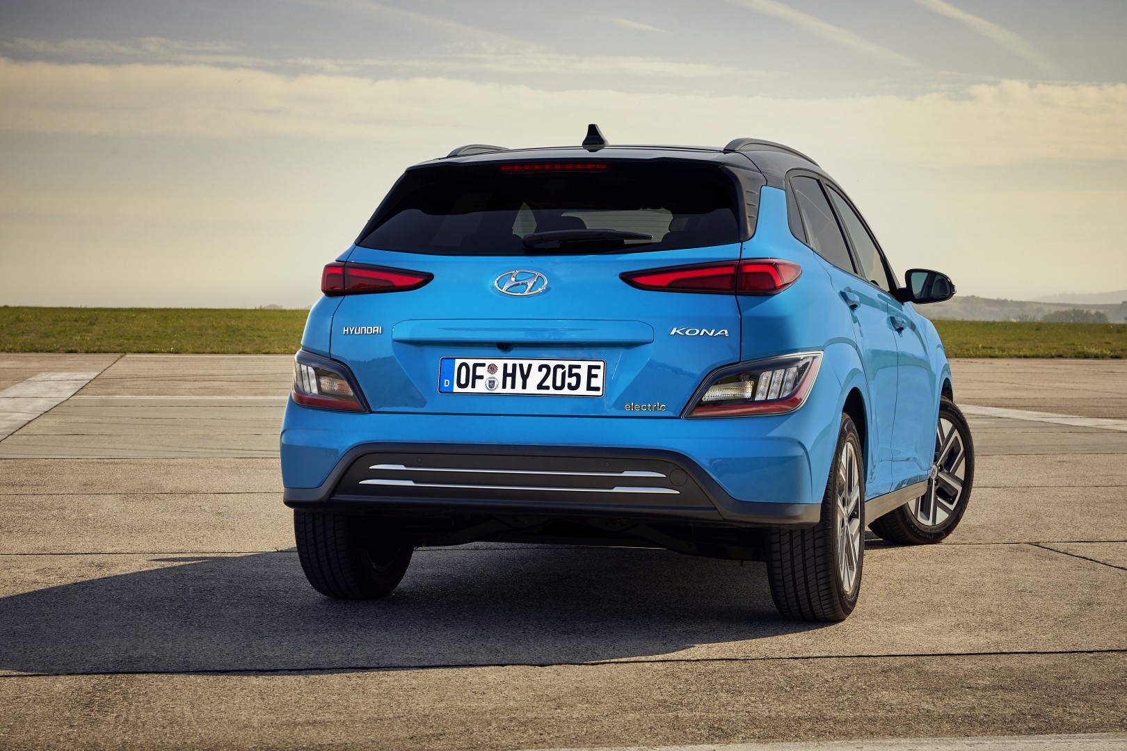 Hyundai Kona Electric photo 2