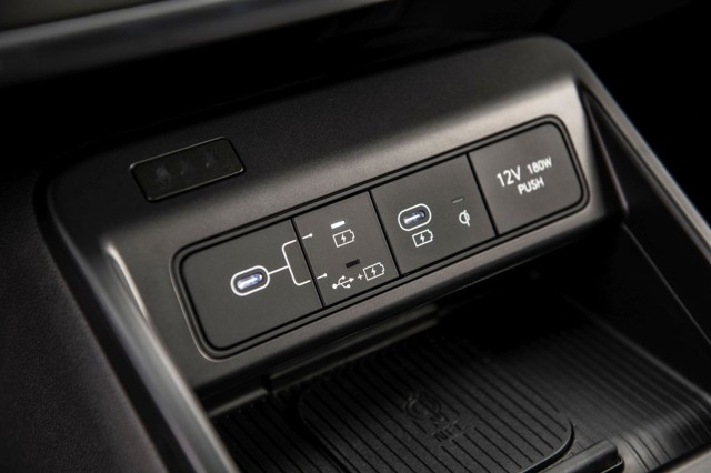 Hyundai Kona Electric photo 43