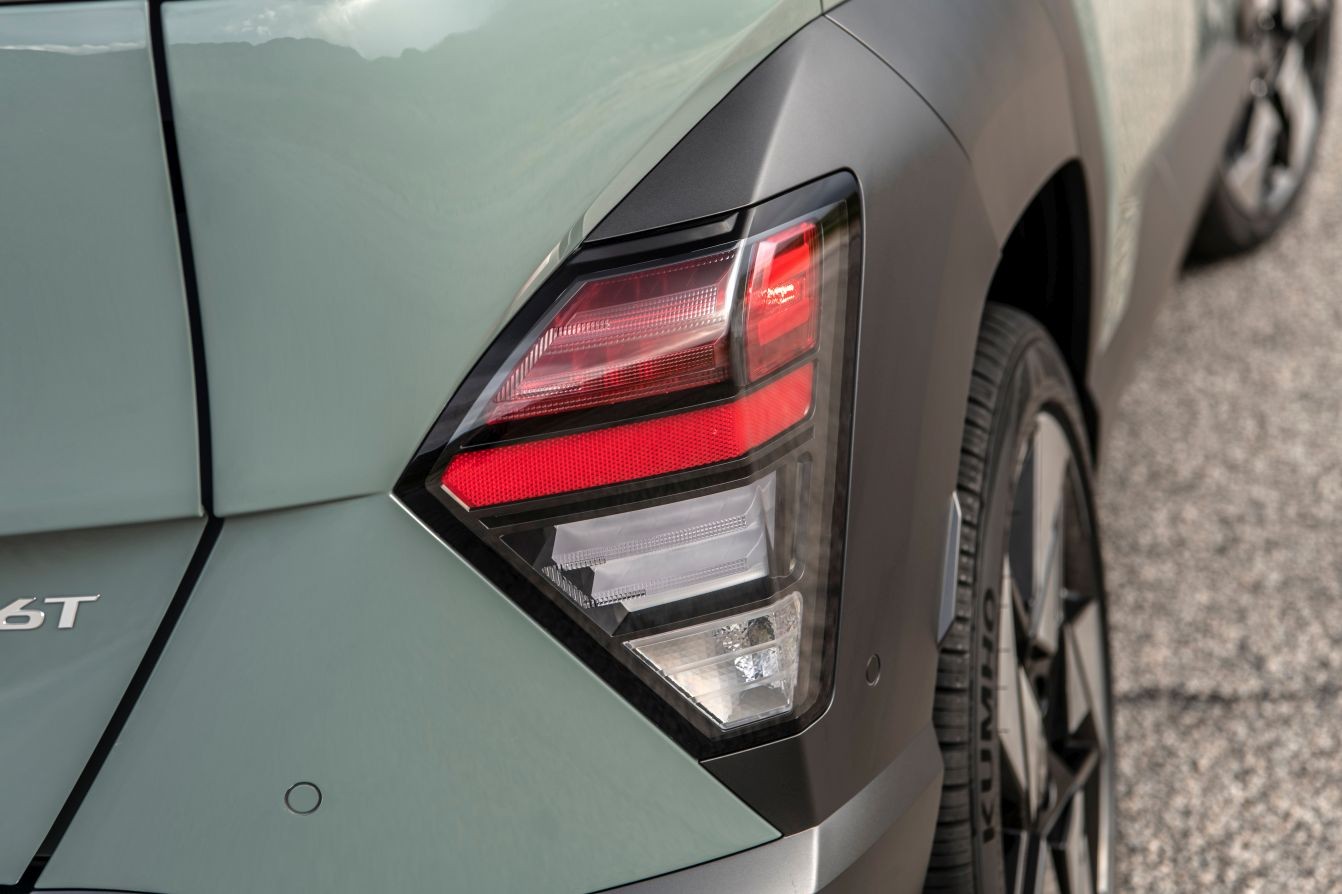 Hyundai Kona photo 4