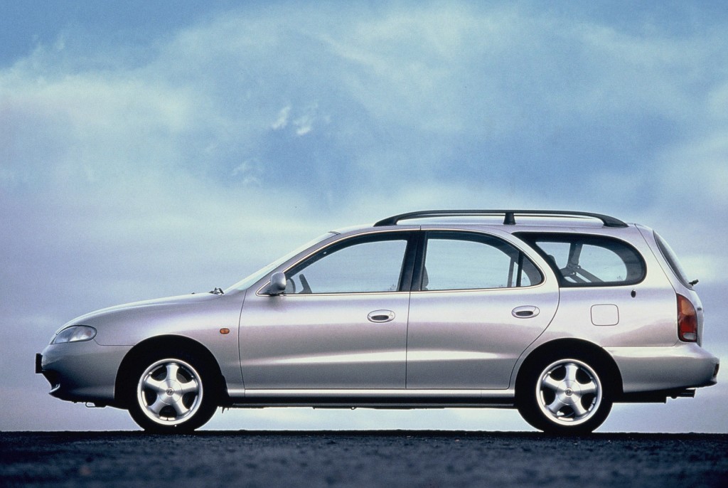 Hyundai Lantra Wagon photo 5