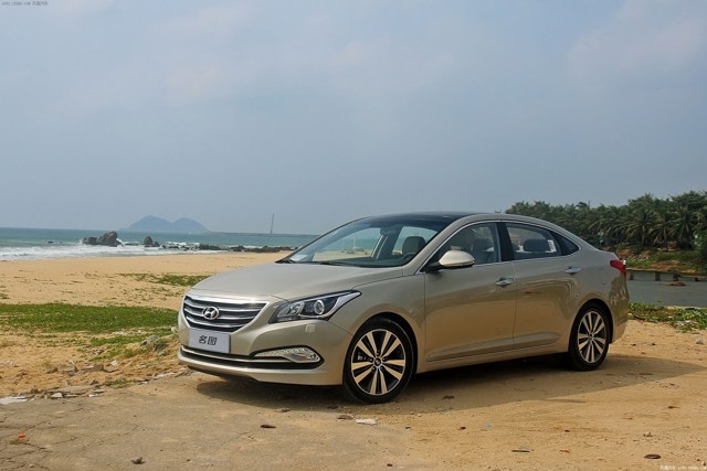 Hyundai Mistra foto 27