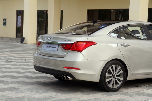 Hyundai Mistra foto 28