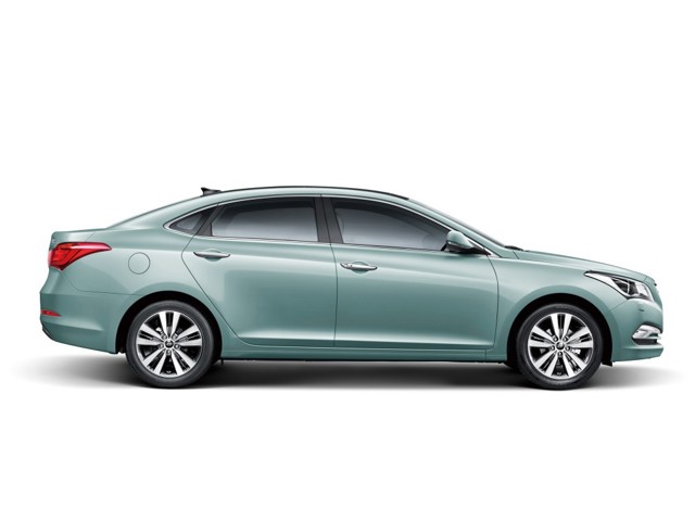 Hyundai Mistra foto 36
