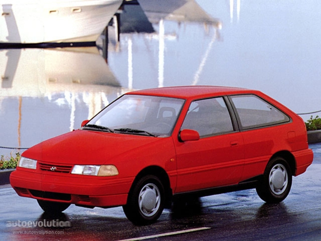Hyundai Pony 3 Doors photo 2