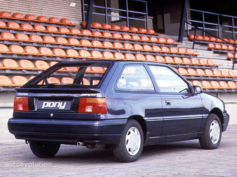 Hyundai Pony 3 Doors photo 3