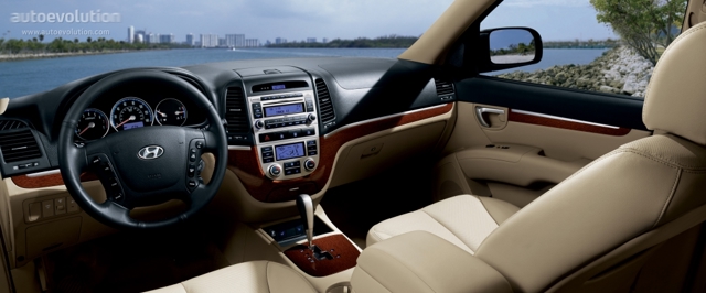 Hyundai Santa Fe photo 8