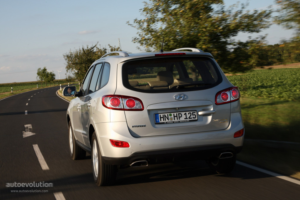 Hyundai Santa Fe photo 2