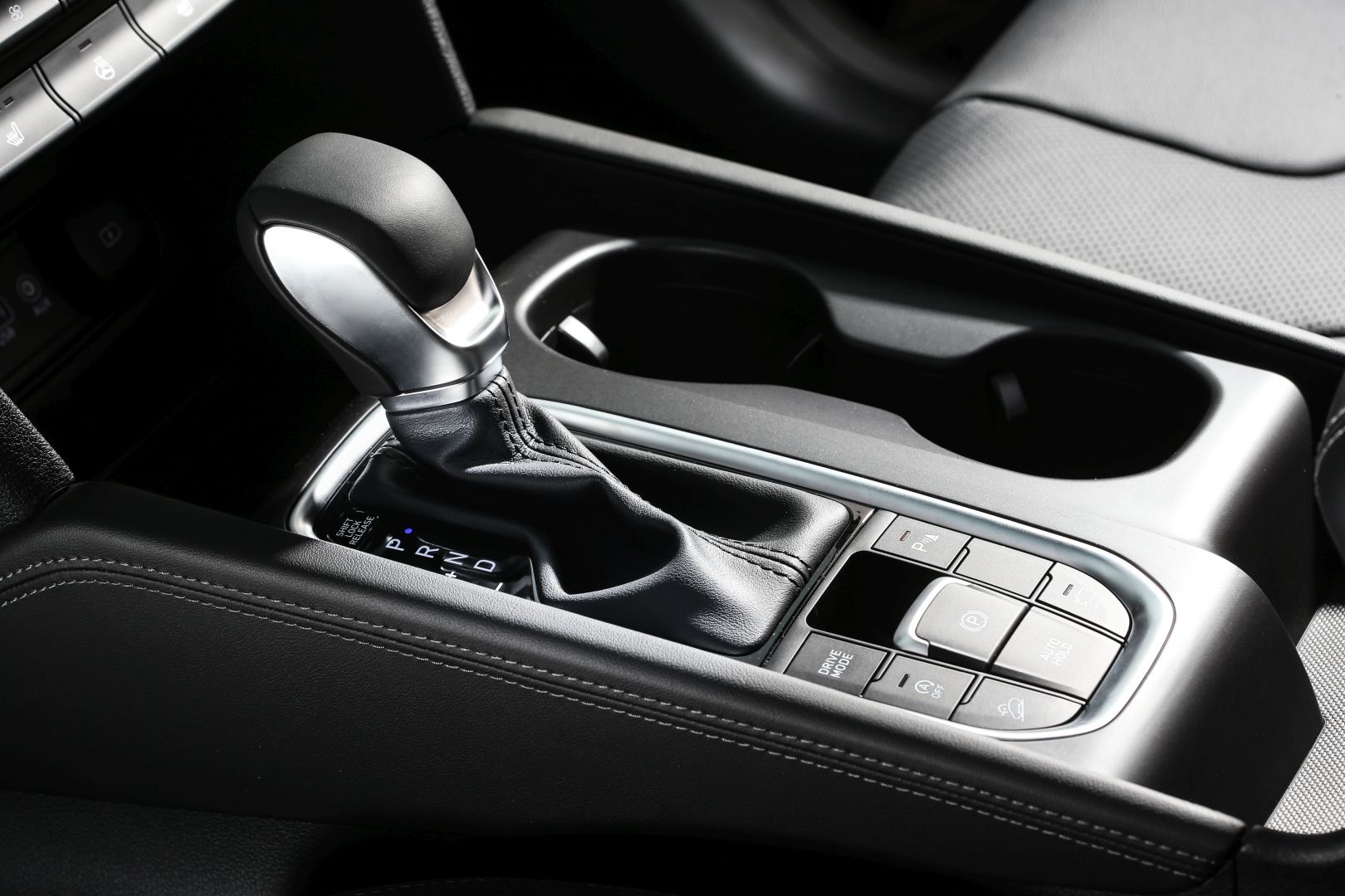 Hyundai Santa Fe photo 145