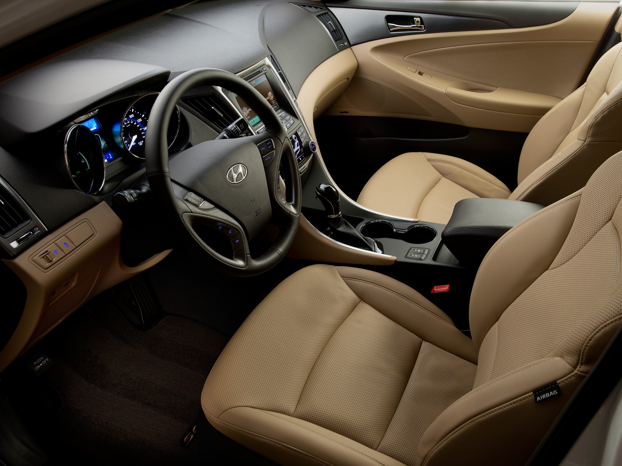 Hyundai Sonata Hybrid photo 43