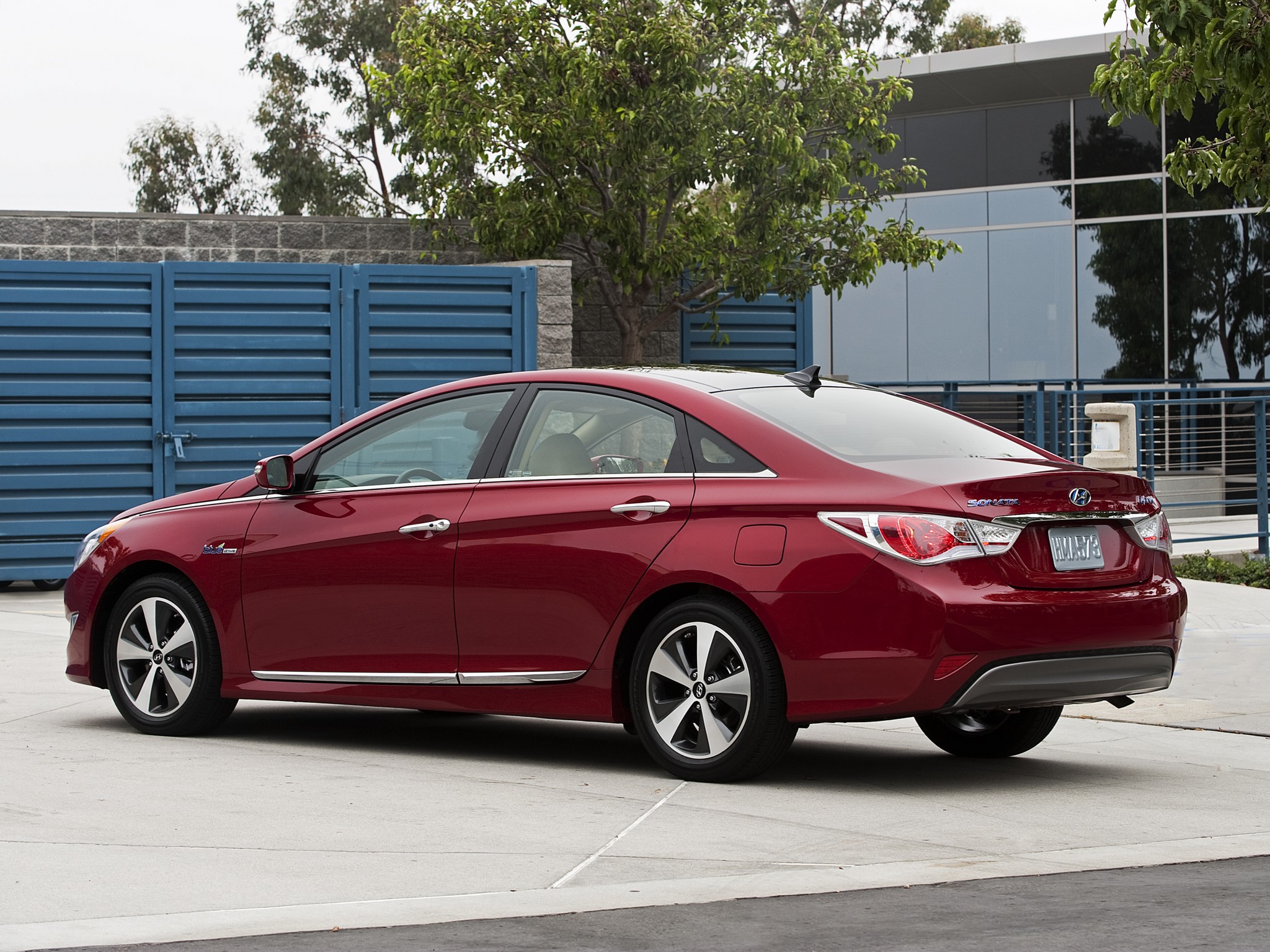 Hyundai Sonata Hybrid photo 27