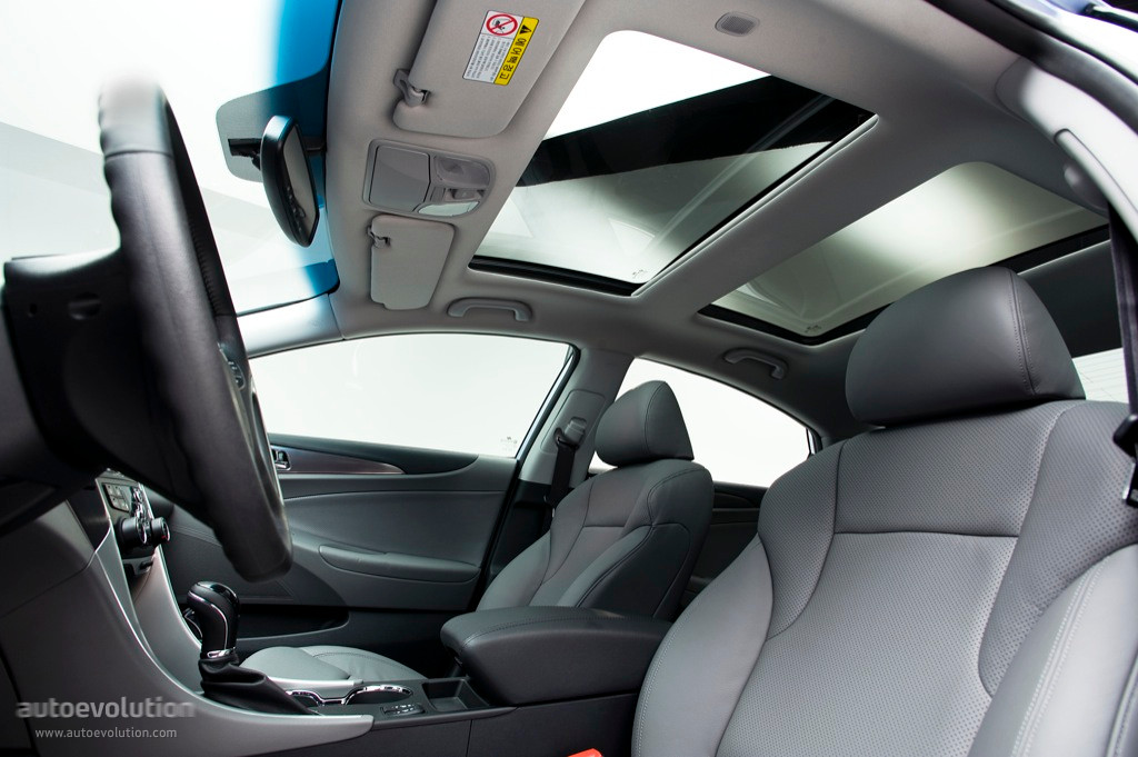 Hyundai Sonata Hybrid photo 34