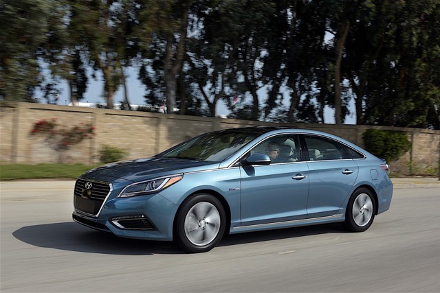 Hyundai Sonata Hybrid Foto 14